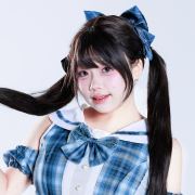 Yumi头像
