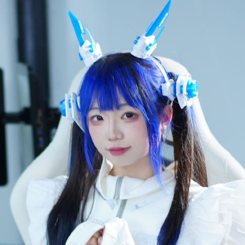 蓝Koniro头像