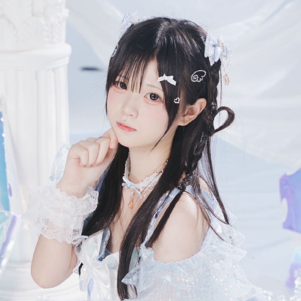 小诗shiorin头像
