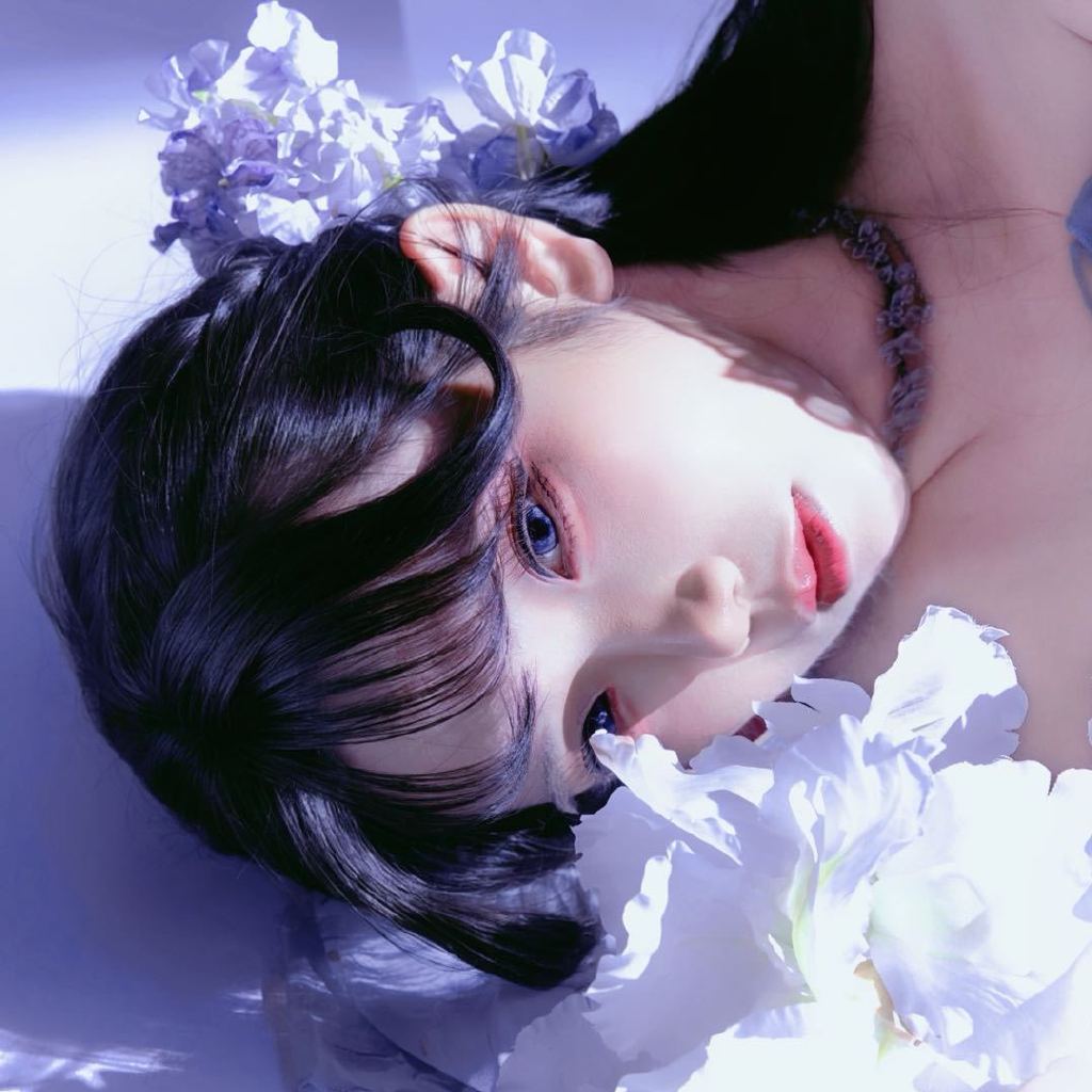 浮浮uwuki头像