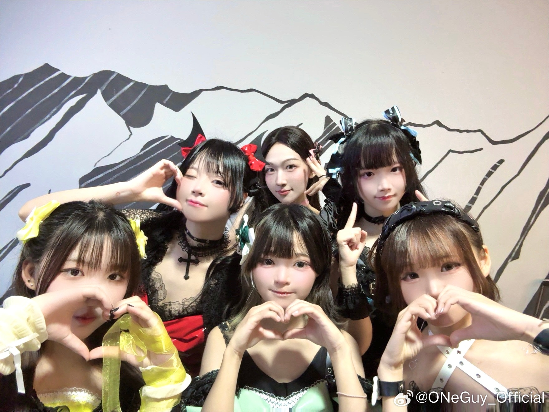 ONeGuy团体封面