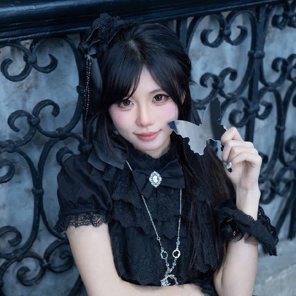孟孟Momo头像