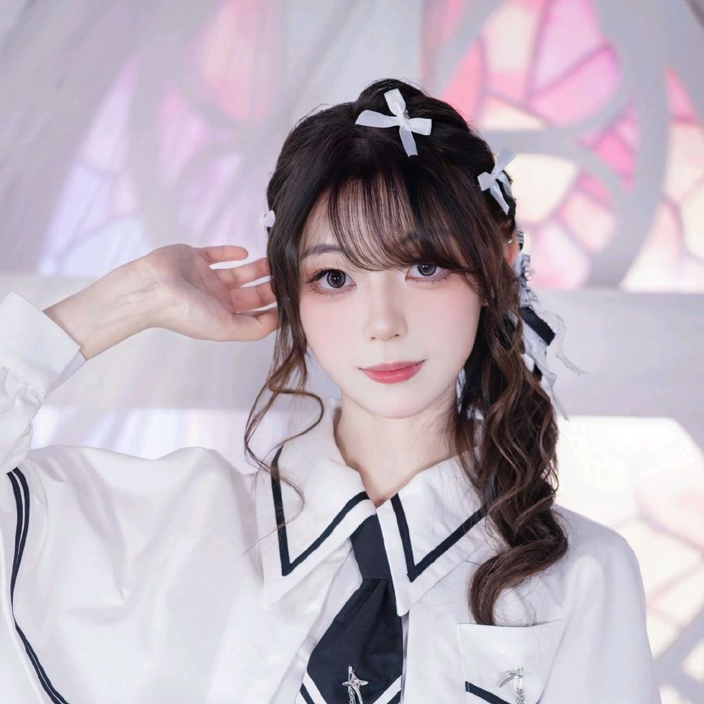 小卷Makii头像