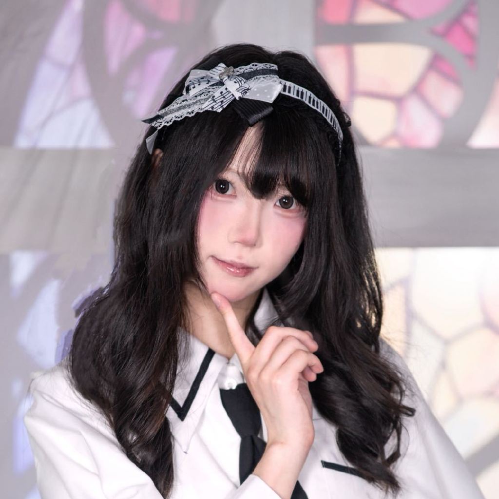 小缘Ena头像