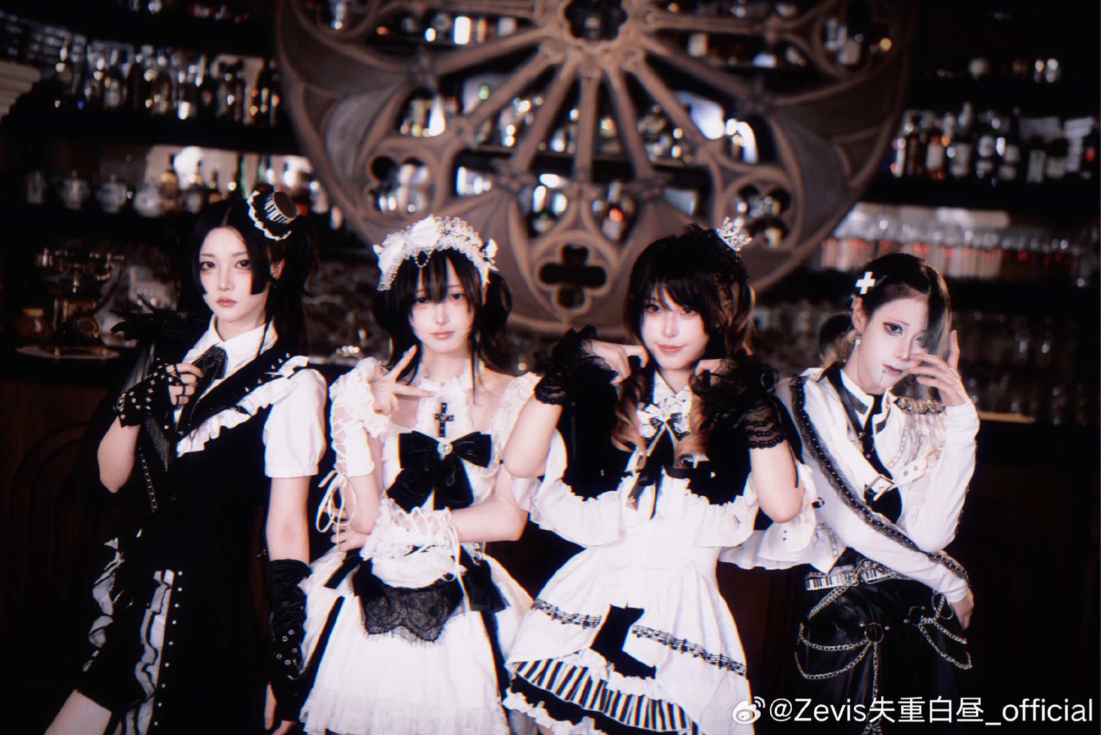 Zevis失重白昼